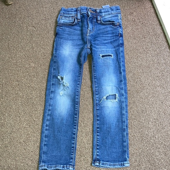 Old Navy Other - Old navy ripped and repaired flex max slim 5